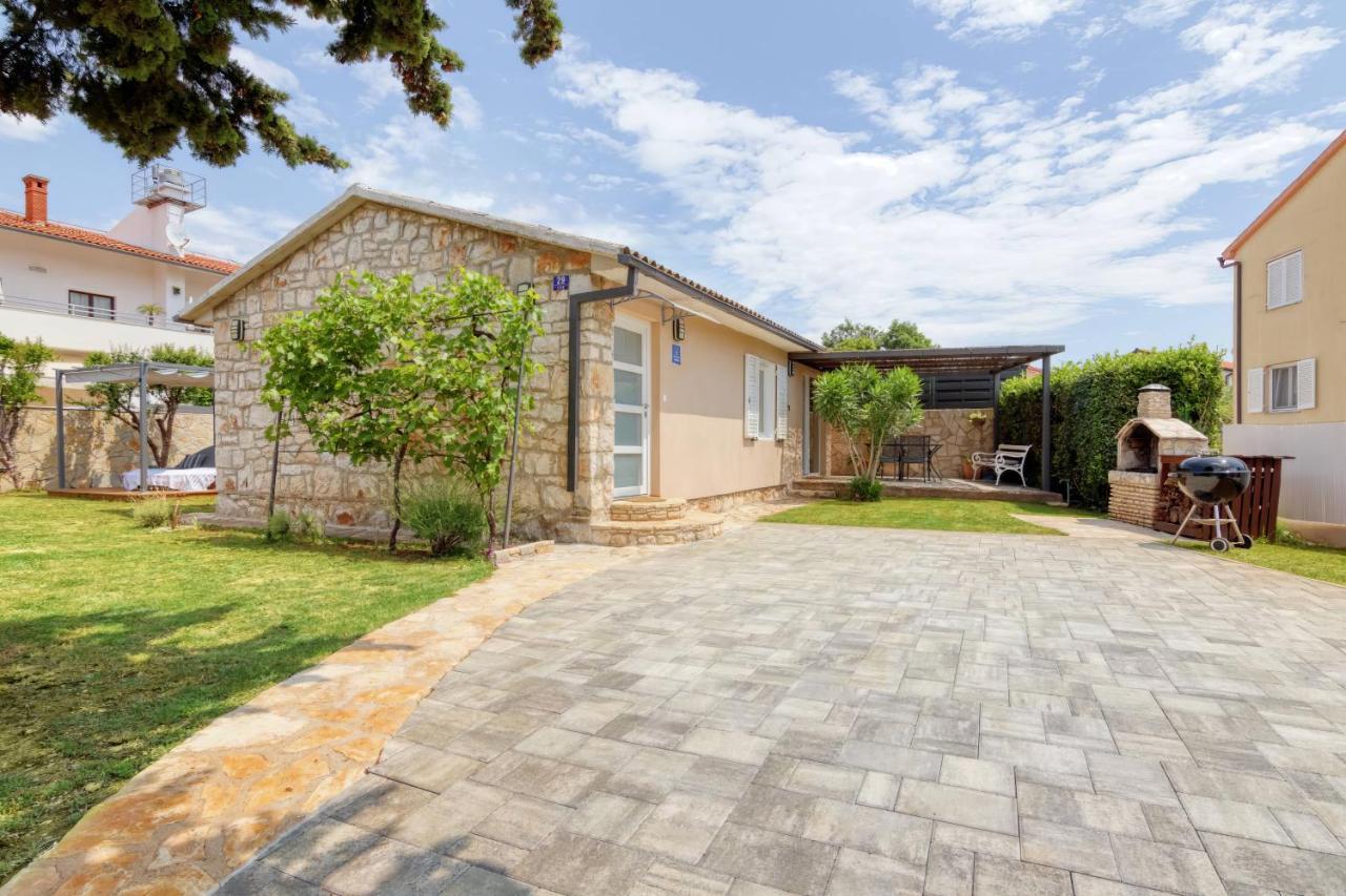 Laurus Garden Ferienhaus